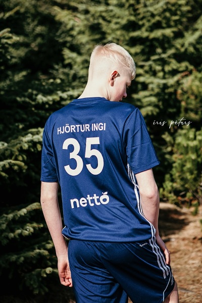 ung042